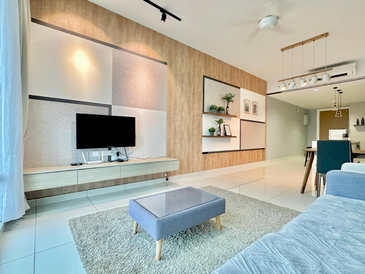 Spacious 2BR Mid Valley Southkey 5-6 Pax Near CIQ - 3