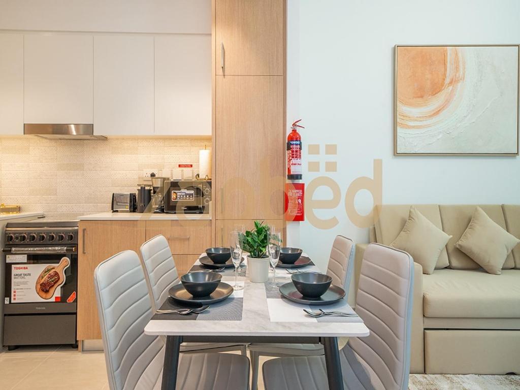 Modern 1 BR Apartment at Seagate, Mina Rashid Water Front - 5