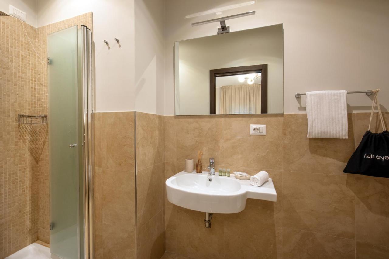 Daplace - Hotel Gran Torino Suites - 4