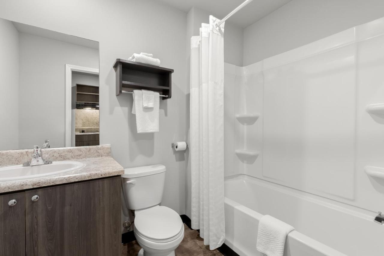 Savannah Suites Atlanta Airport — photo 12