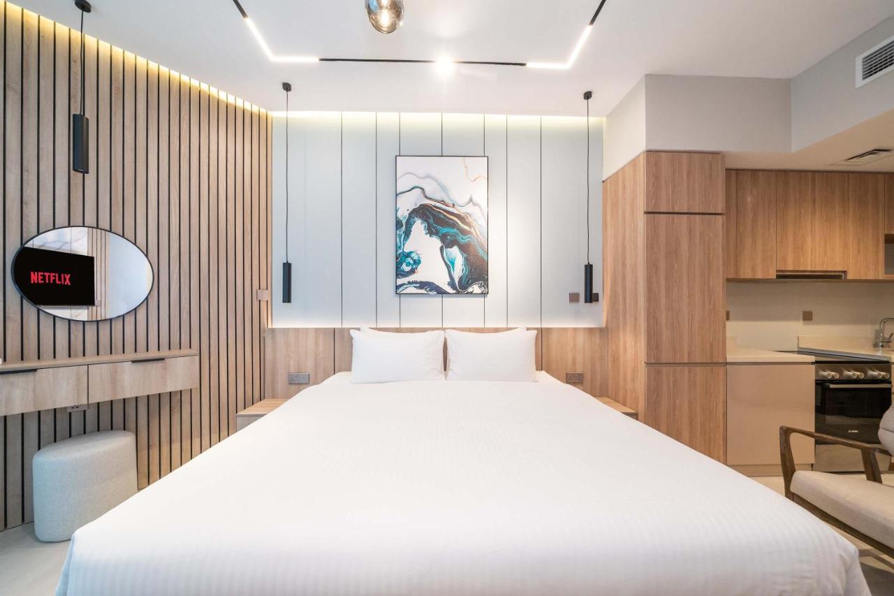 Live in Luxury Studio at Business Bay - 2