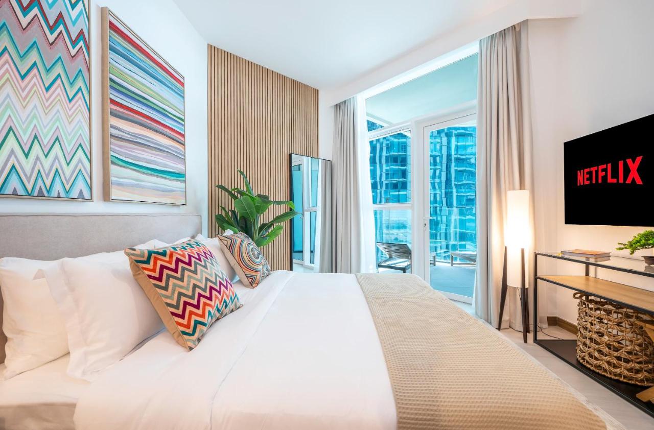 The Art of Living Inspired Luxury Studio - 4