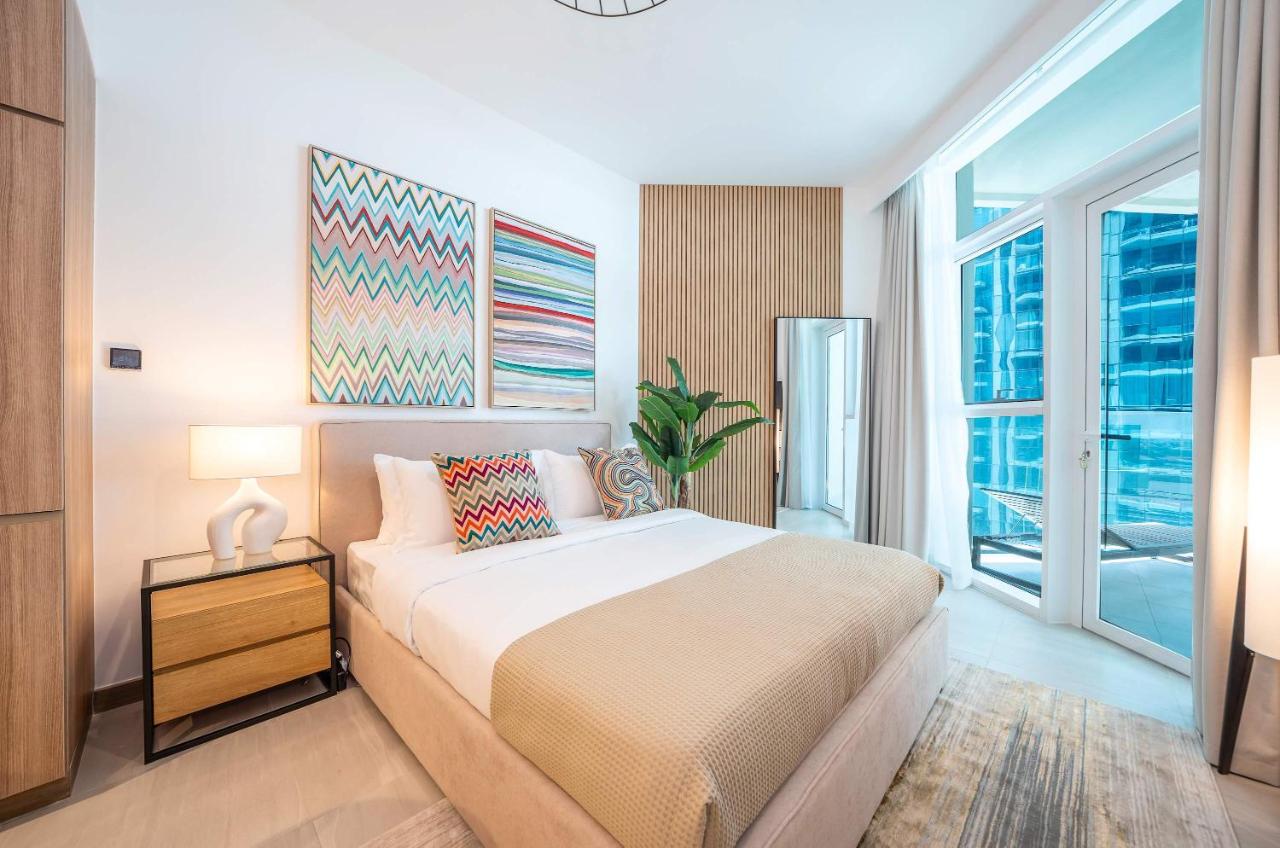 The Art of Living Inspired Luxury Studio - 2