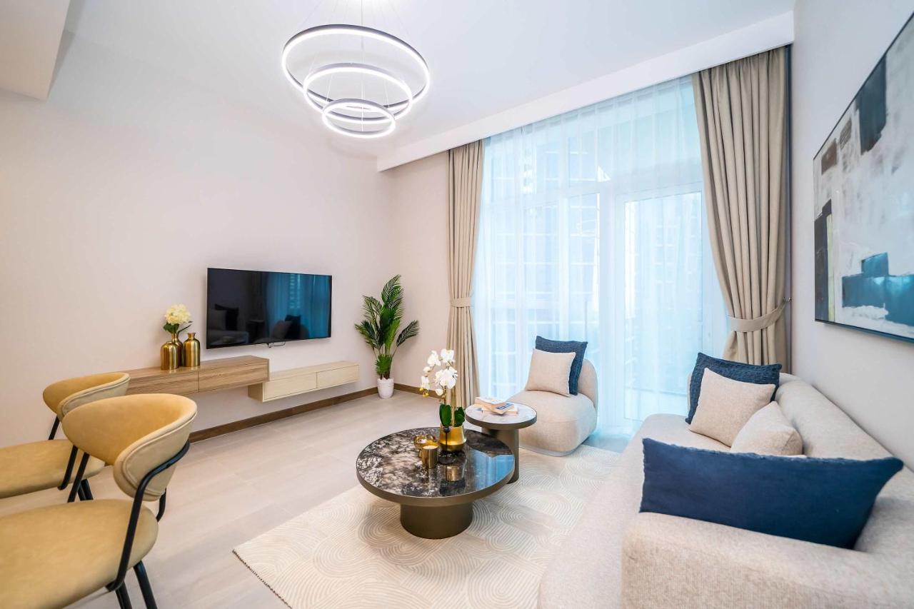 Luxury 1BR in Business Bay