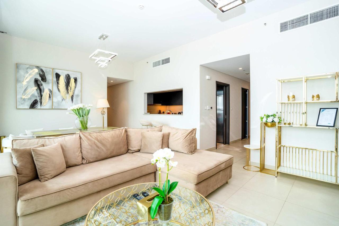 HomesGetaway-Lovely 3BR+Maids Room in Downtown Views - 3