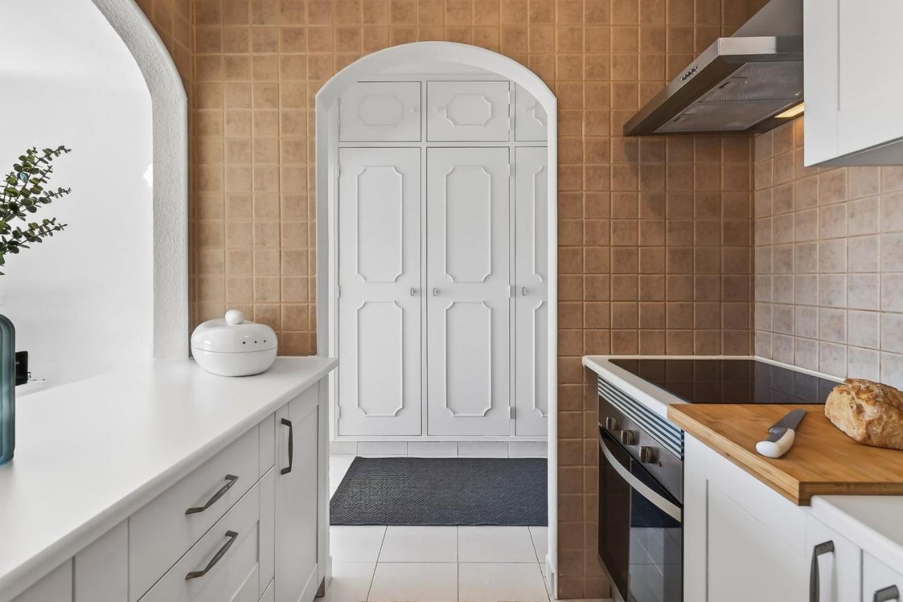 Modern 1Bdr Flat with Pool in Albufeira by LovelyStay - 3