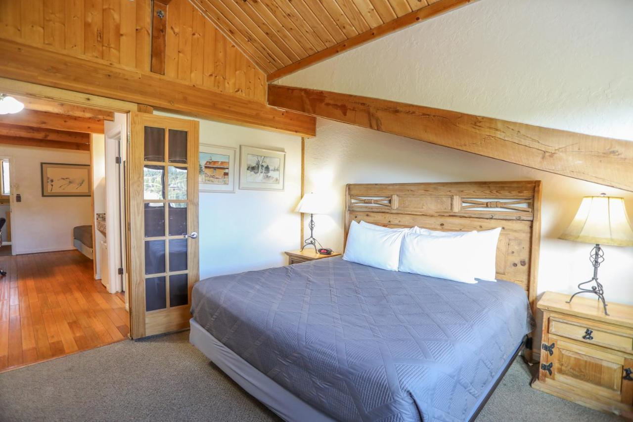 The Boulder Creek Lodge — photo 19
