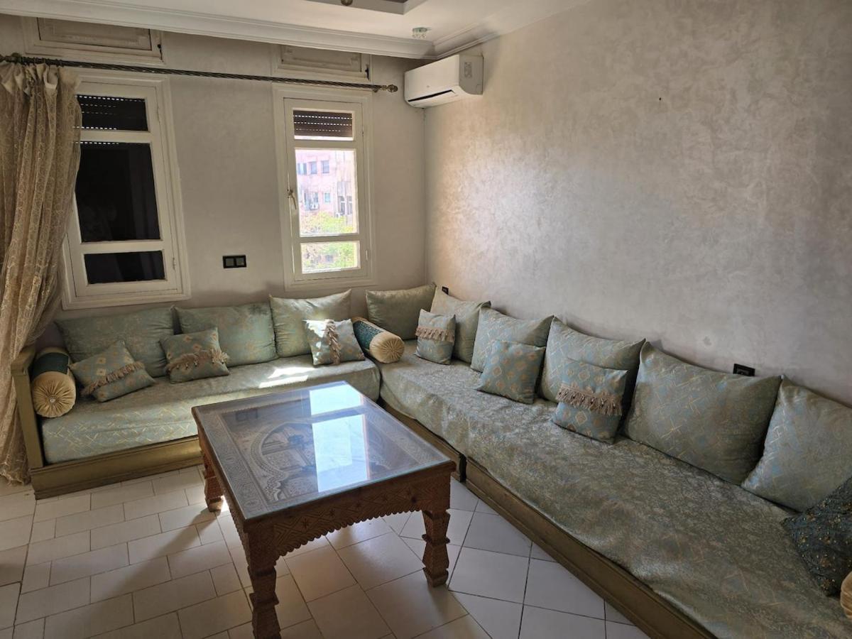 Central Gueliz apartment, 5th floor