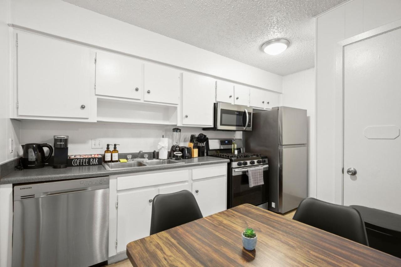 The Work & Wind-Down | Smart 1BR Austin Stay - 4