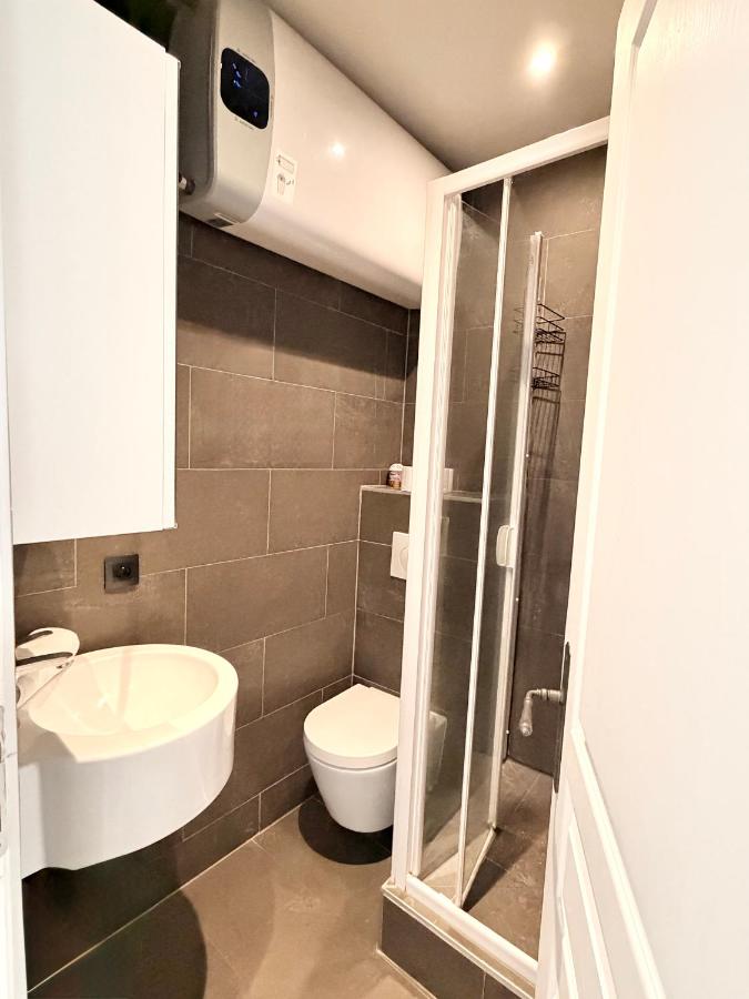 Prime location and amazing neighborhood - 5