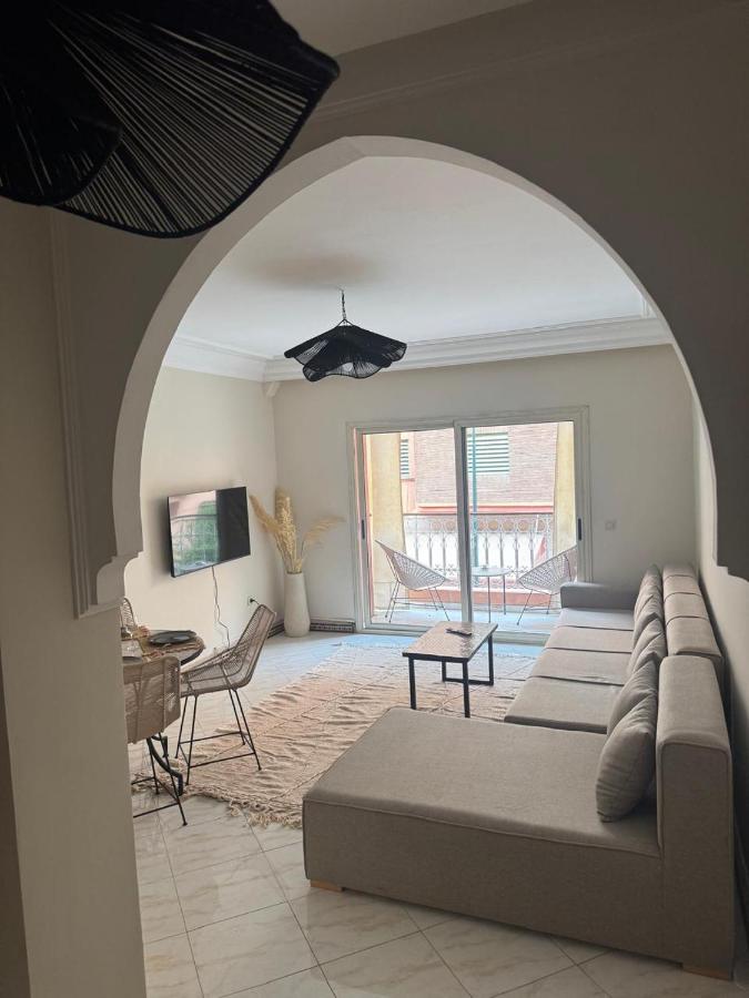 Designer apartment with balcony - Guéliz Center