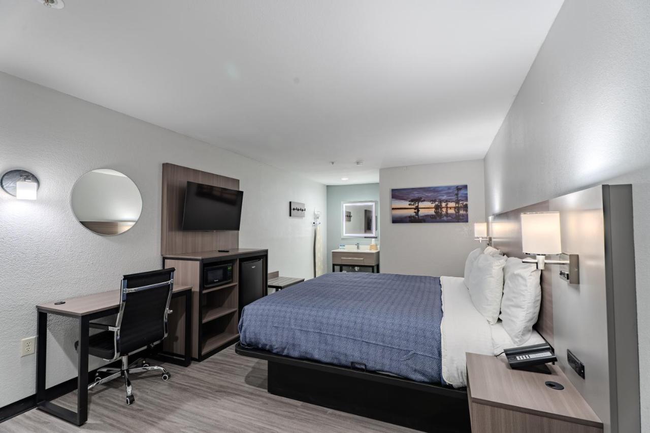 Executive Inn of Arlington, Near AT&T Stadium — photo 3