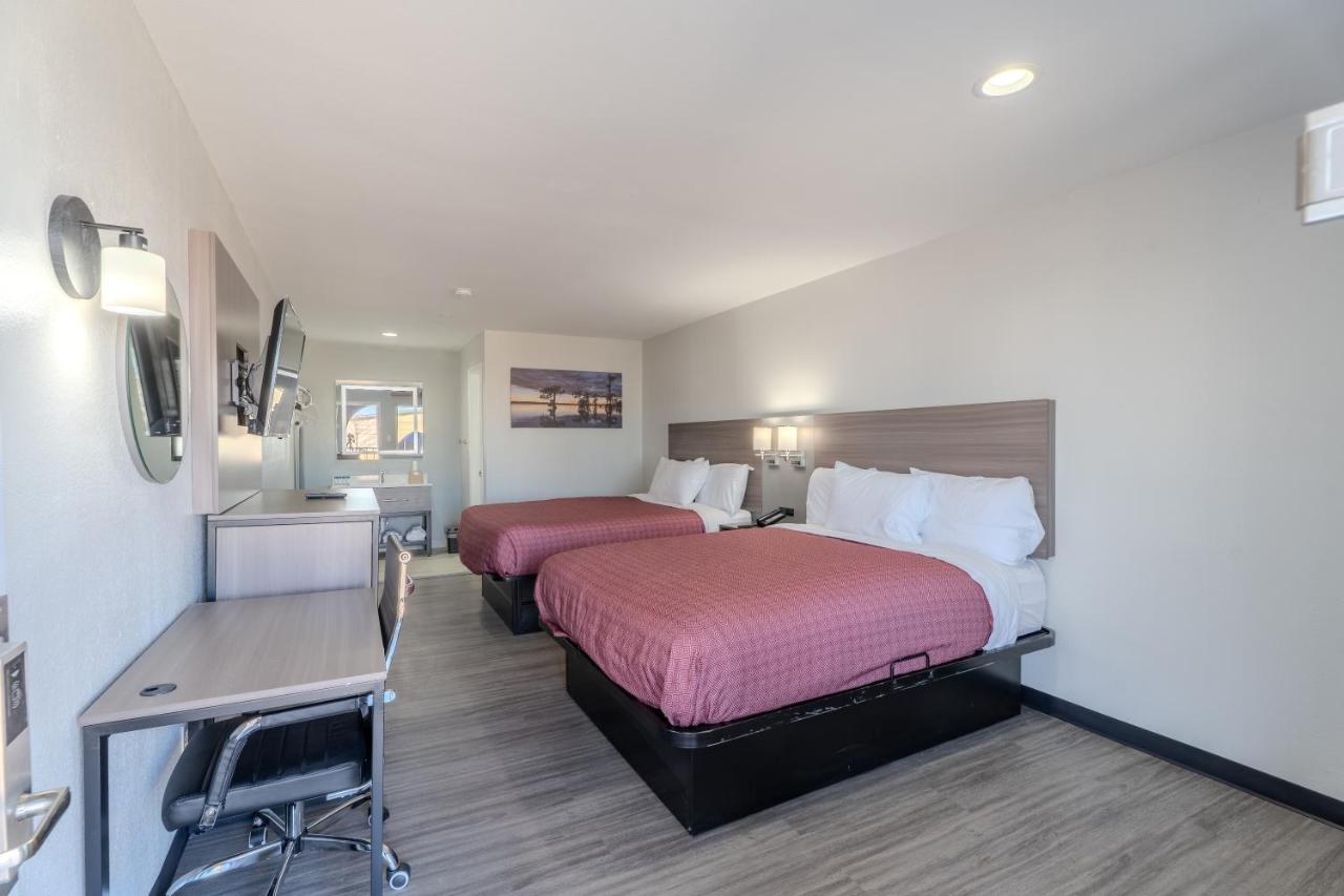 Executive Inn of Arlington, Near AT&T Stadium — photo 9