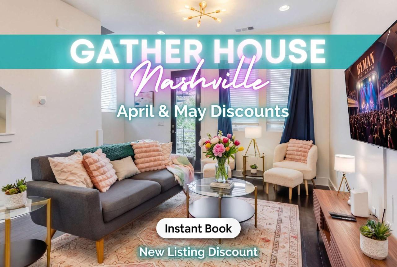 Rooftop Views & Patio Lounge Near Downtown Nashville