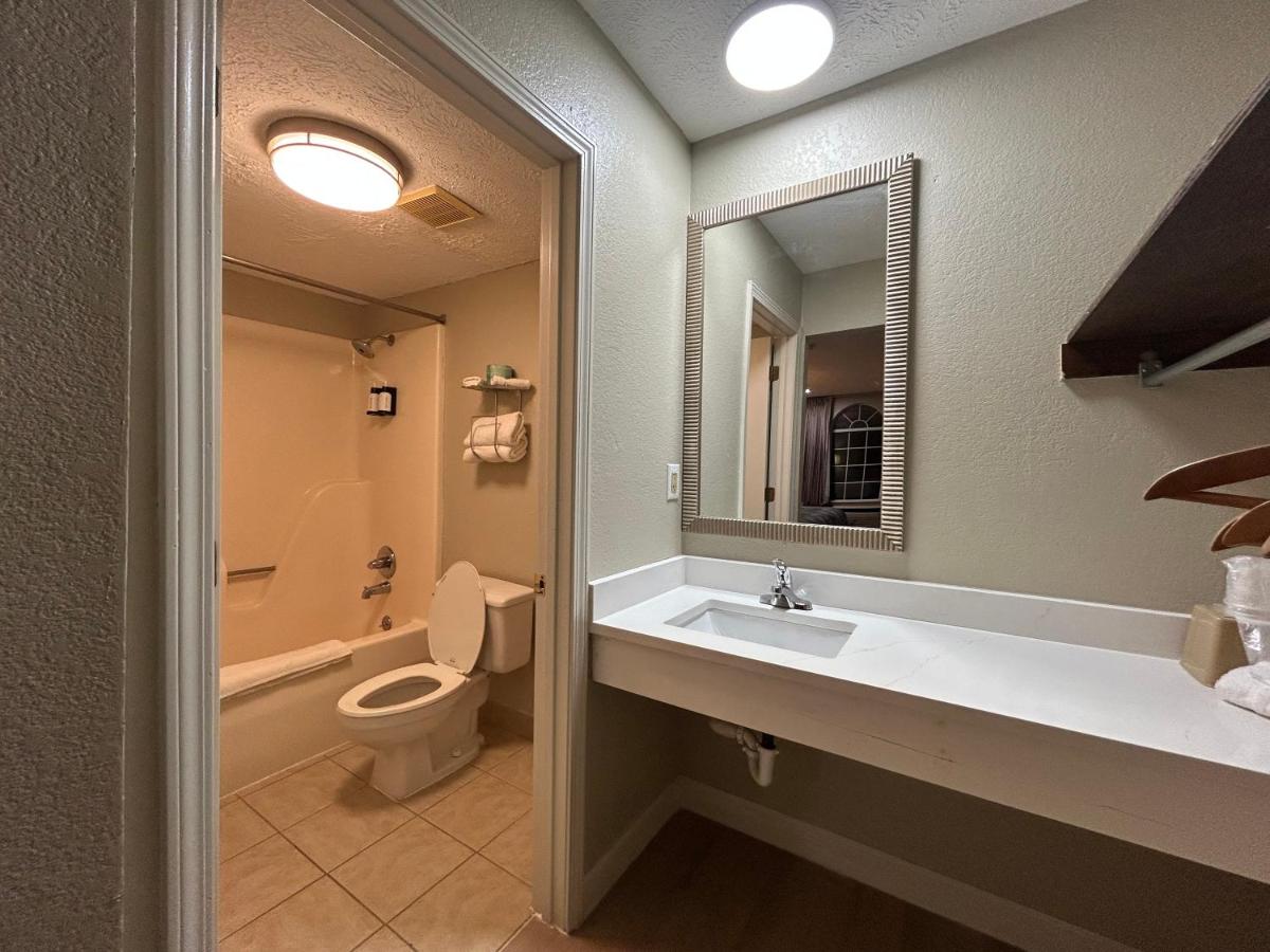 Americana Inn — photo 17