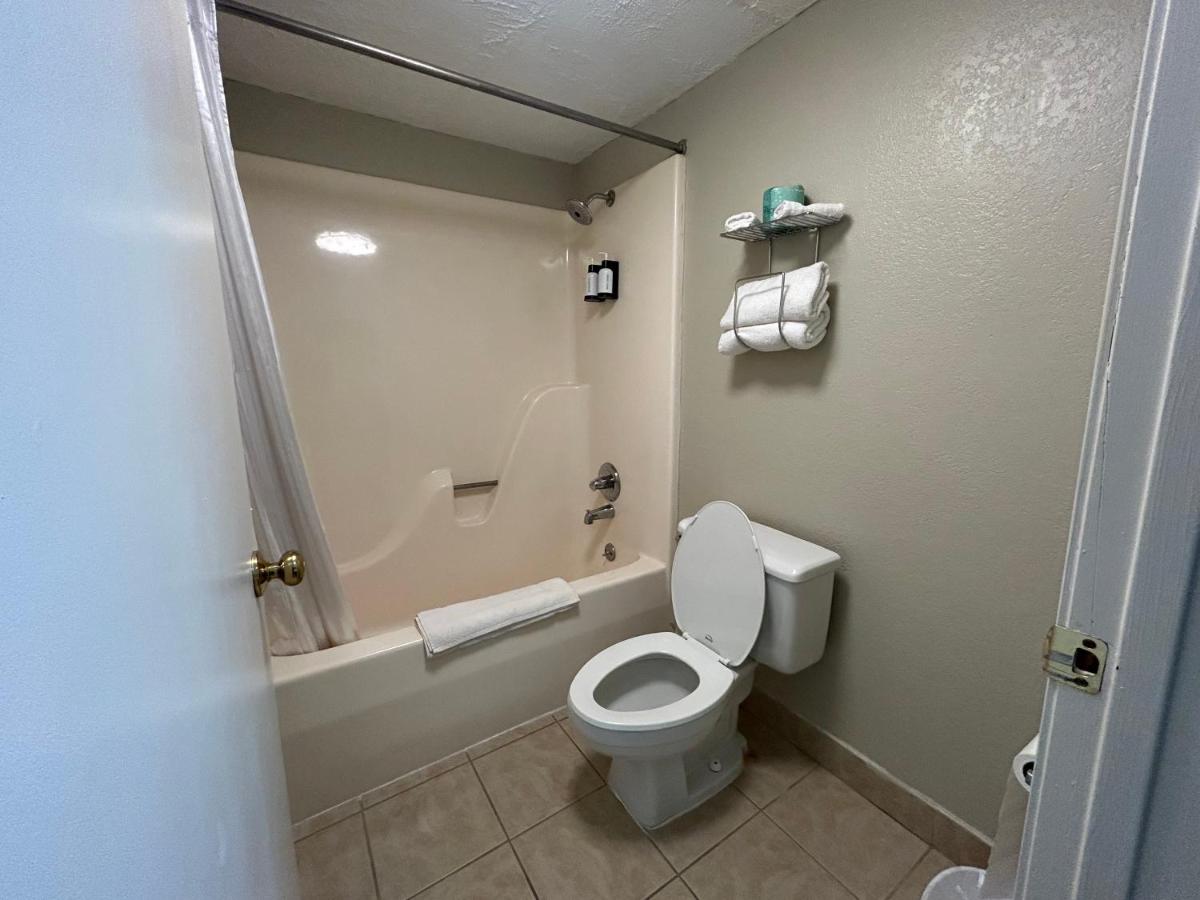 Americana Inn — photo 18
