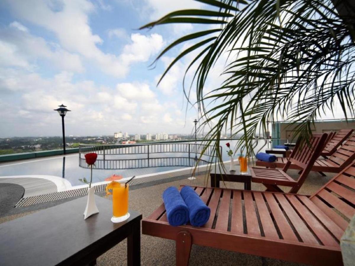 Grand Paragon Hotel Johor Bahru - 2