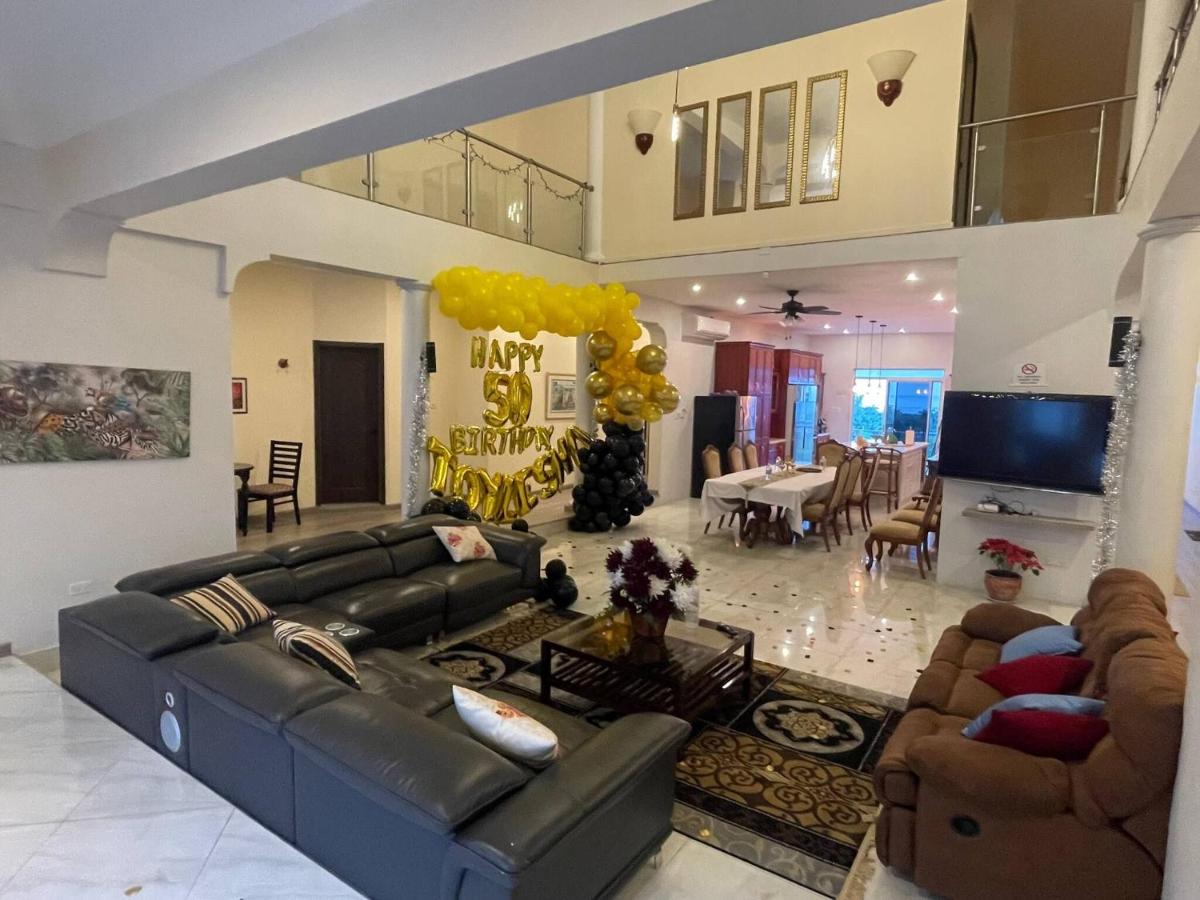 Crystal Jamaica Villa Tours