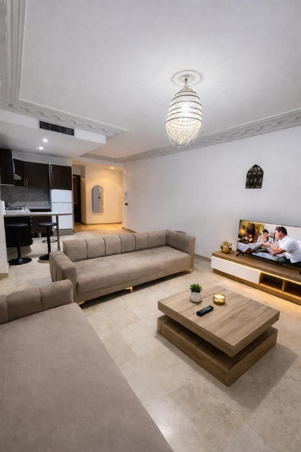 Majorelle Apartment by Dar & Keys