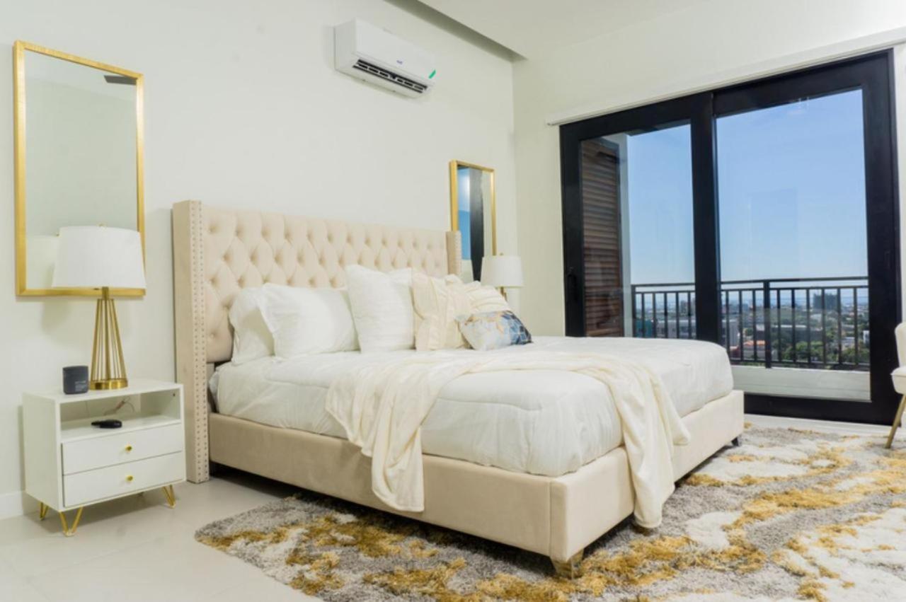 VIA Studio Apartments with pool in New Kingston - 2