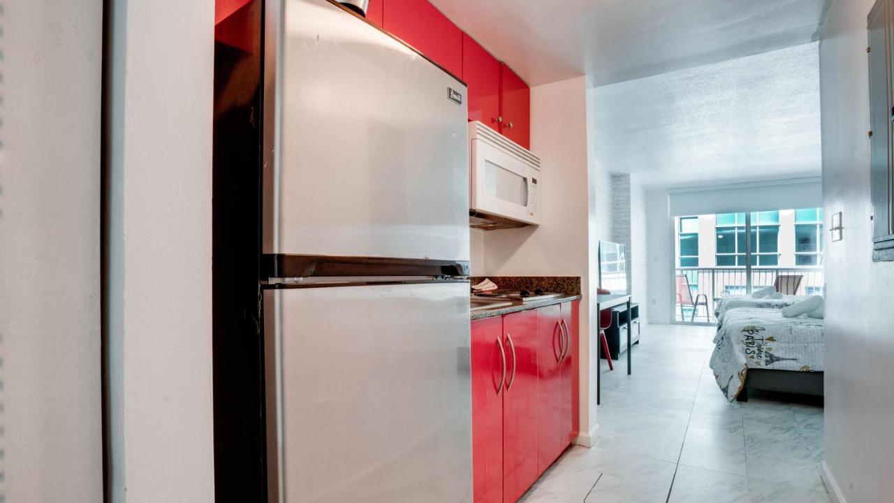 Stylish Studio with Free Parking and Skyline Views - 3