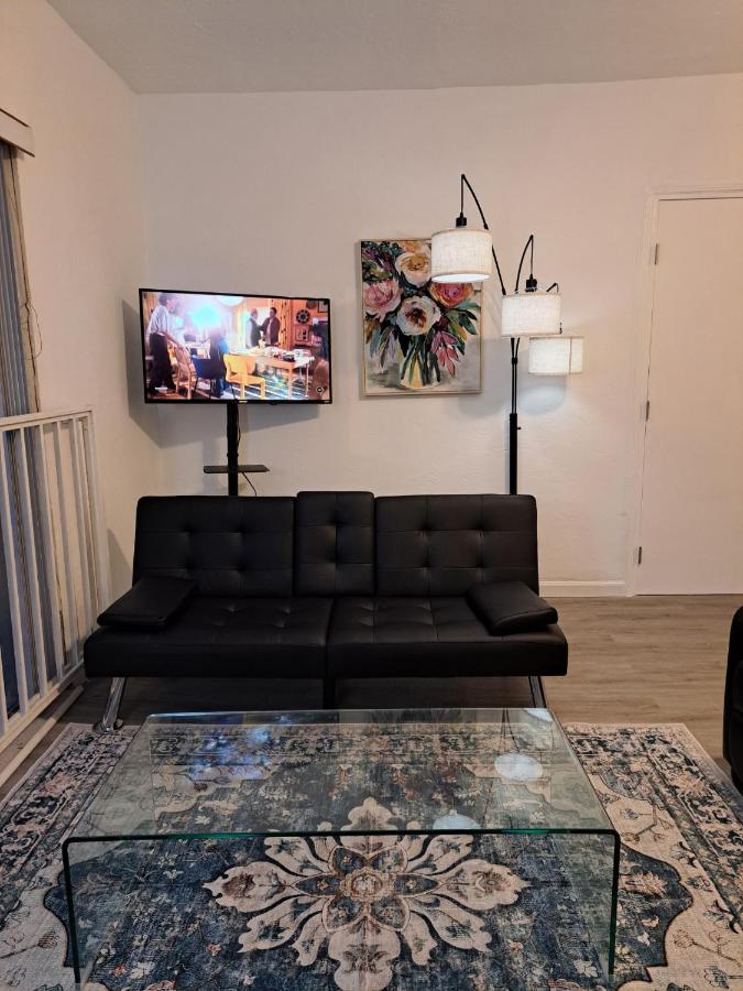 Vacation Paradise - Historic Stay - Steps to Amazing Beach - 5