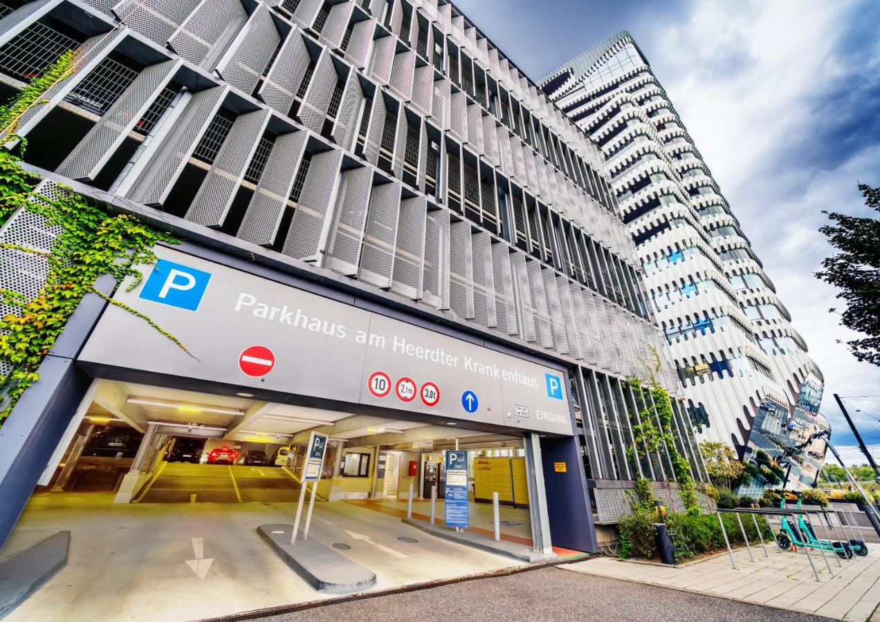 The Zipper Hotel und Apartments