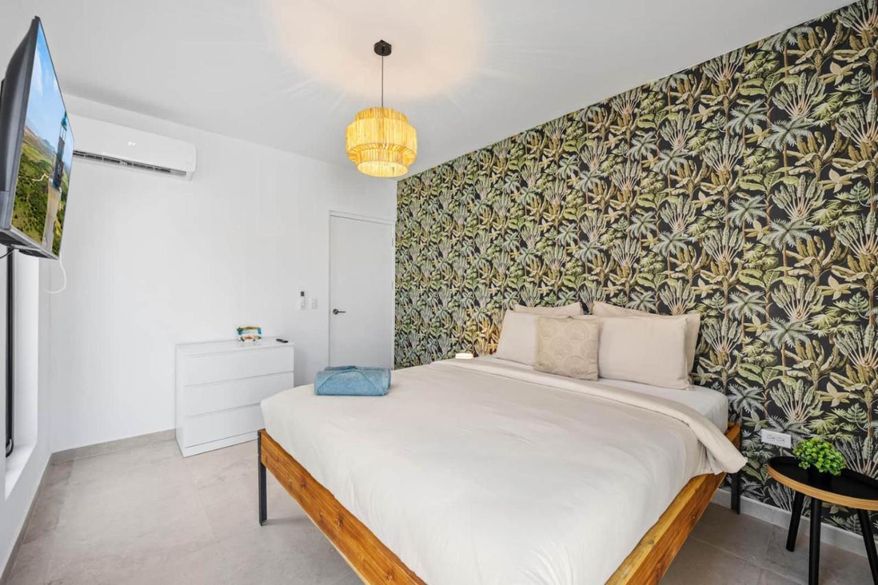 Koko Nido – Modern Luxury Pool Villa in Noord - 3