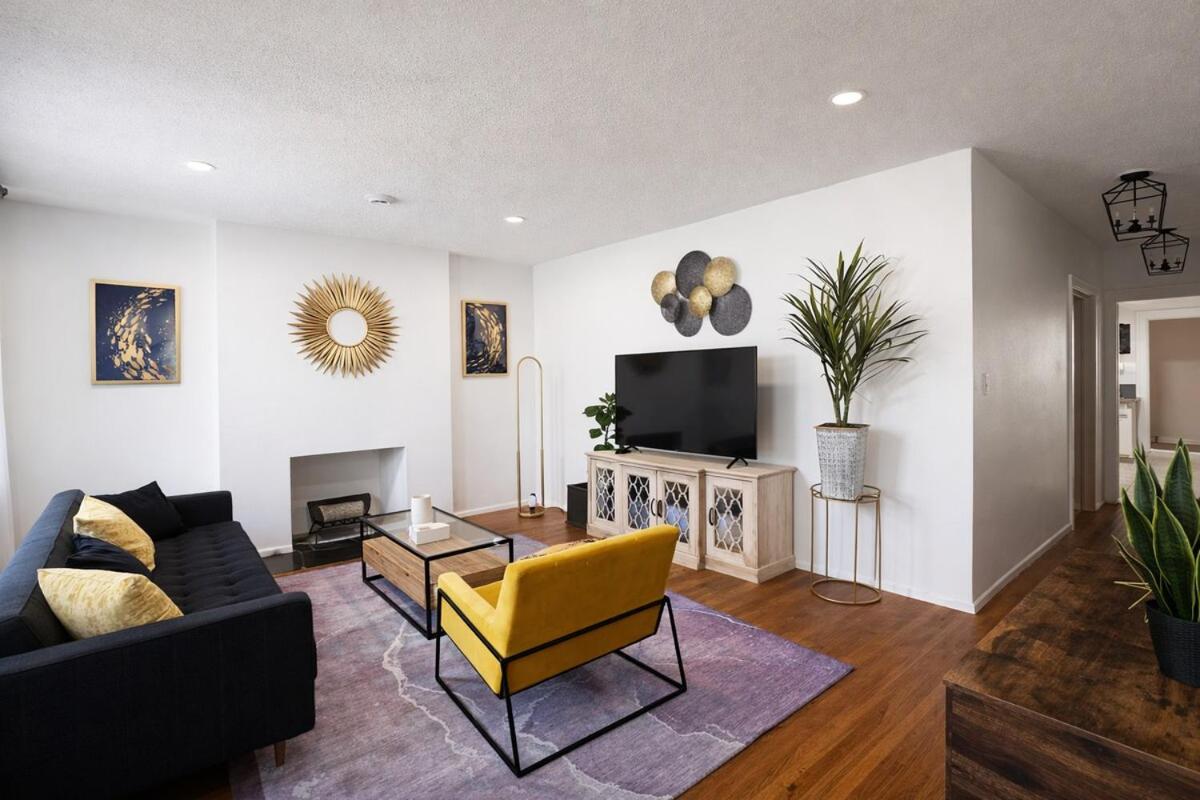 Spacious 6BR Home Near SoFi Stadium, USC, Dowtown LA - World Cup 2026 Ready - 5