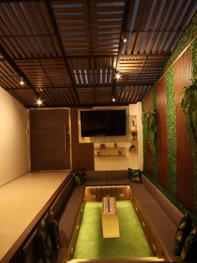 Santa Barbara Central Suites - 3