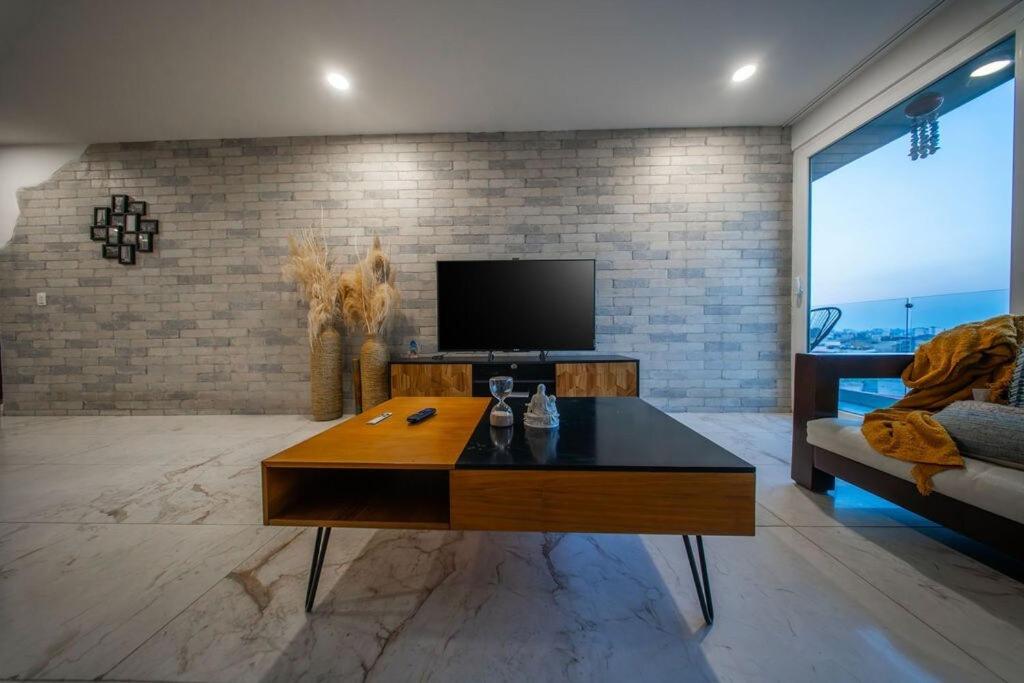 Luxury 2BR Condesa Rooftop Pool Walk Roma