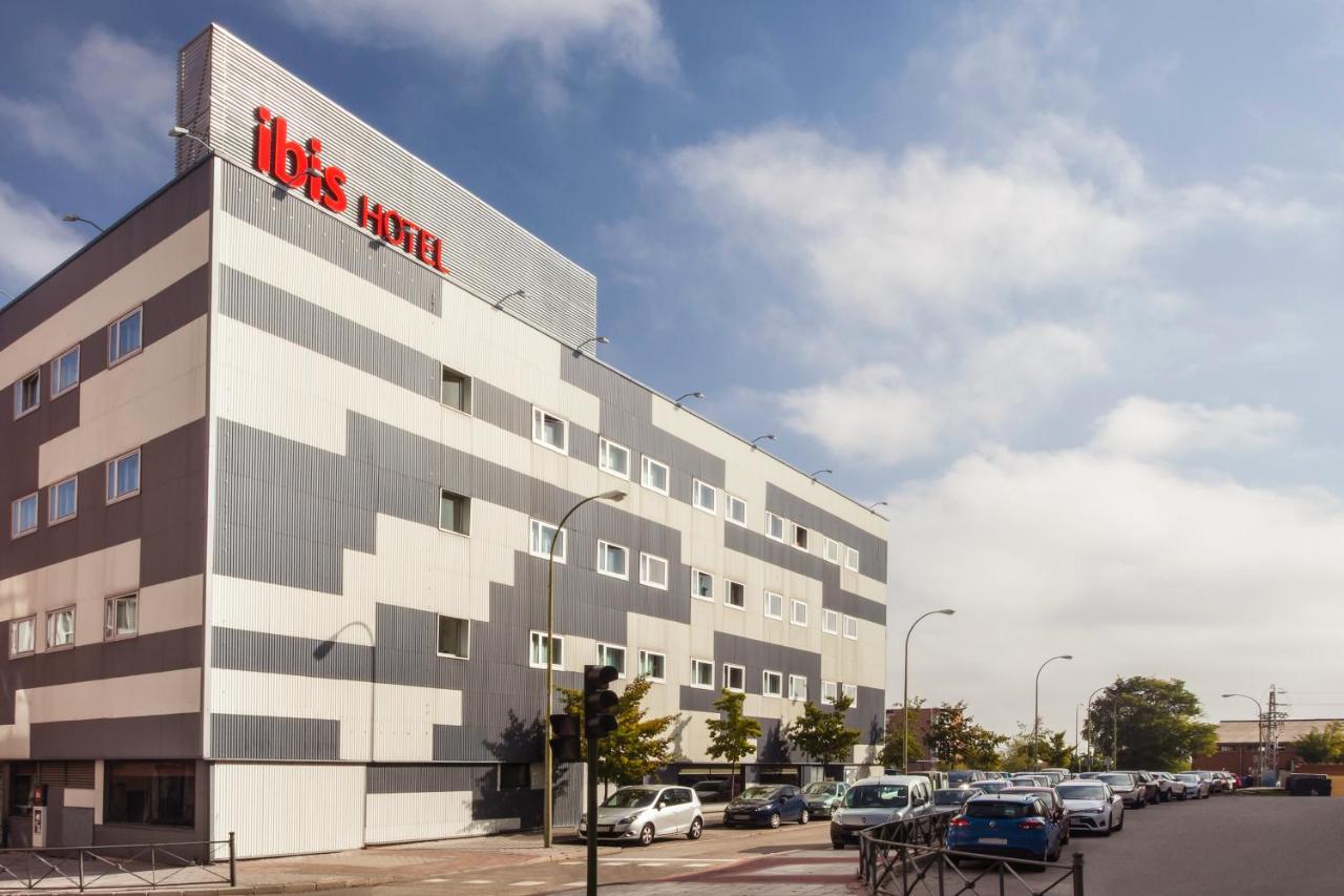 Ibis Madrid Aeropuerto Barajas, Madrid – Updated 2022 Prices