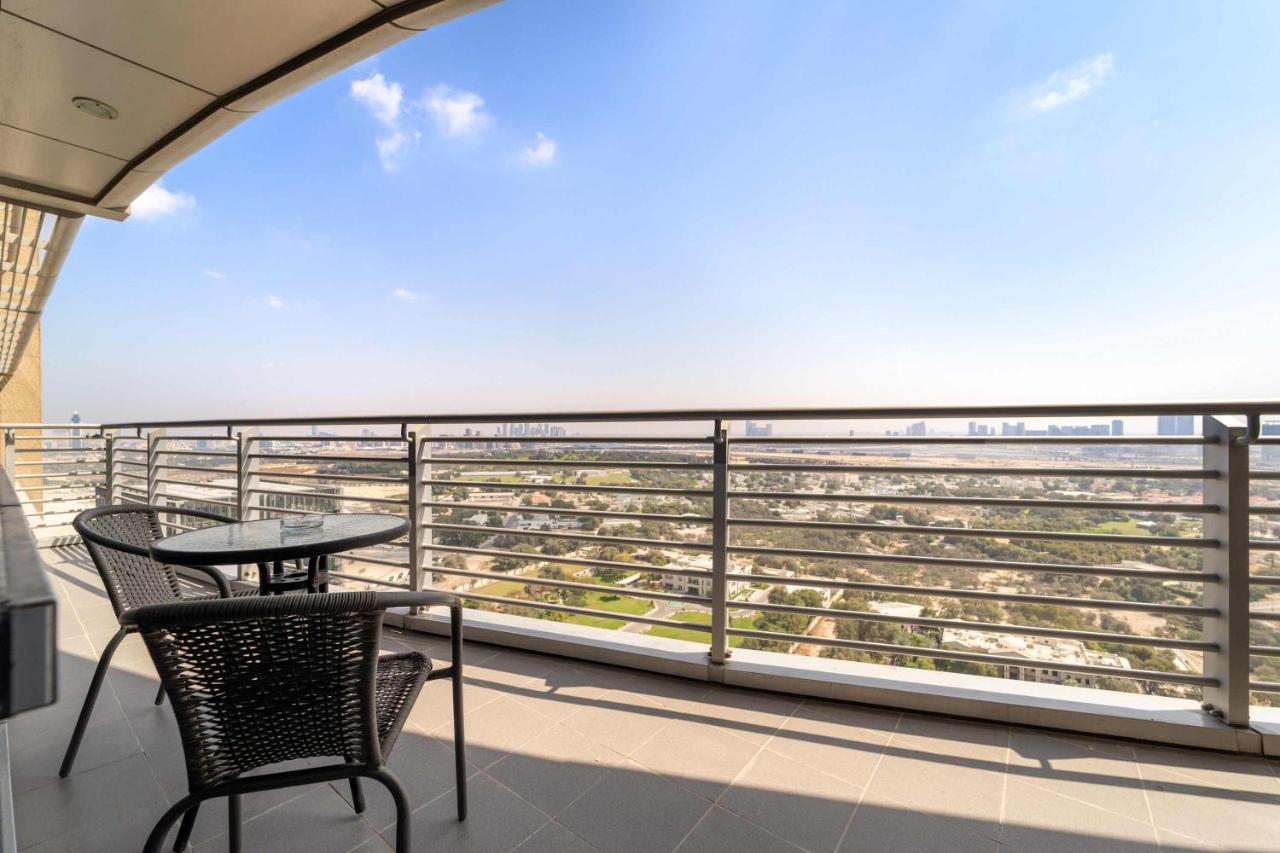 Silkhaus Vacation Homes Spacious 2BDR in DIFC with Pool & Gym access - 2