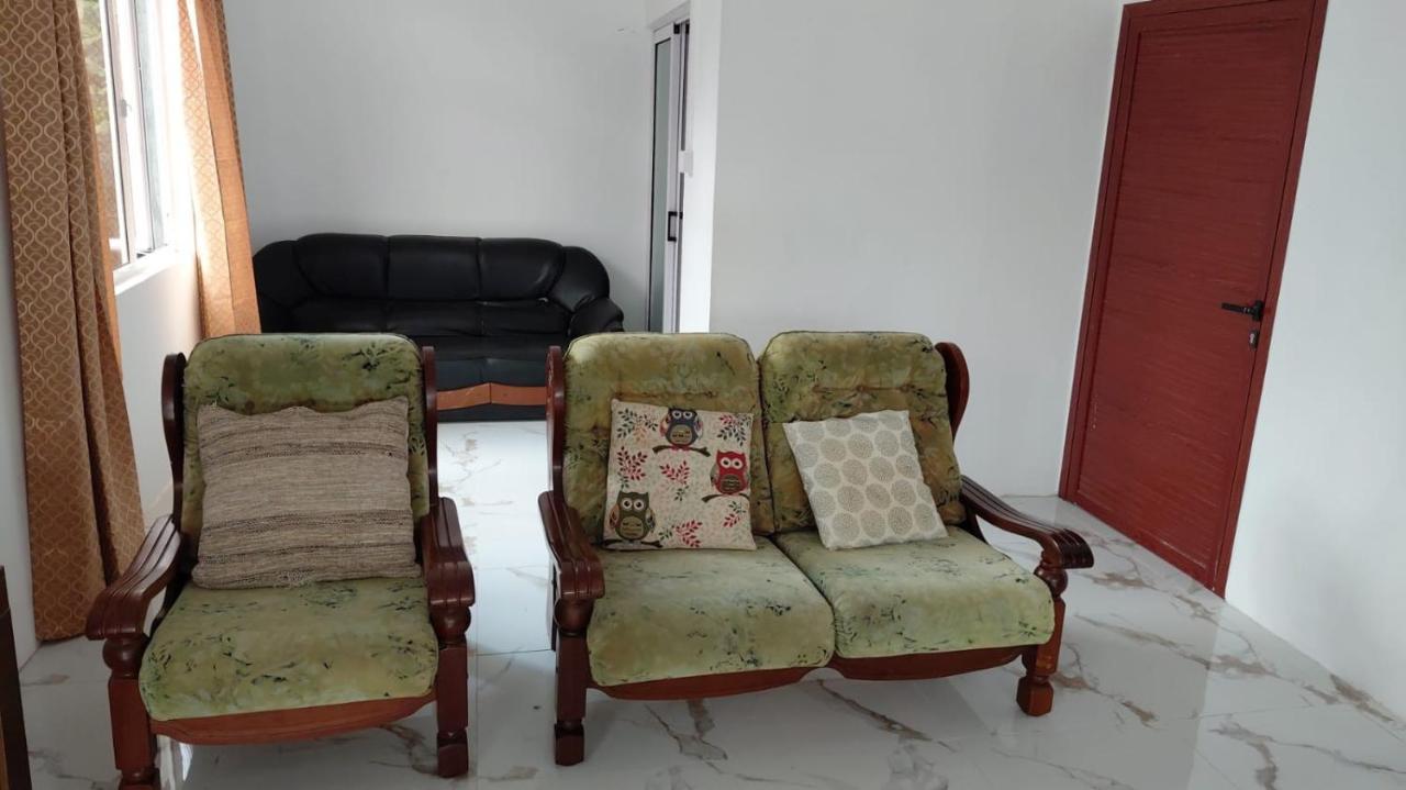 kooshal Seetul Flacq Flat - 5