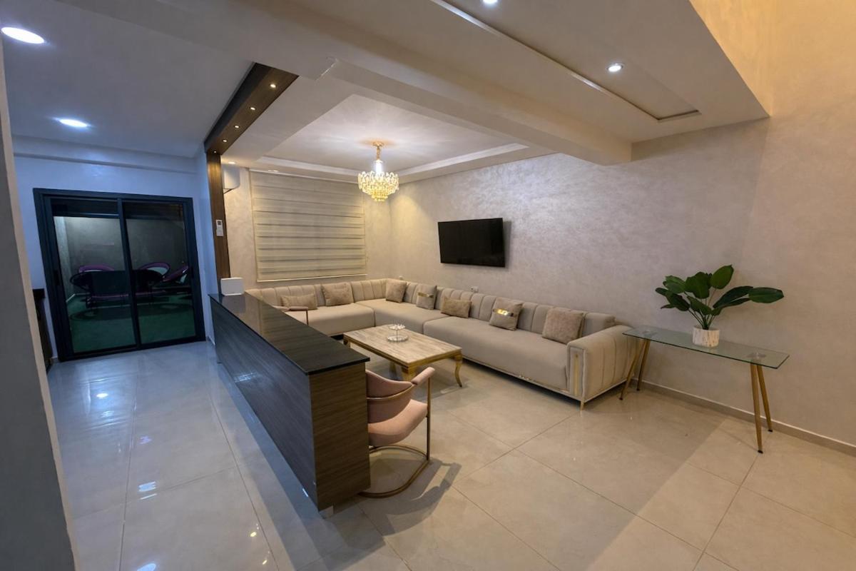 The Signature Patio Duplex - 4