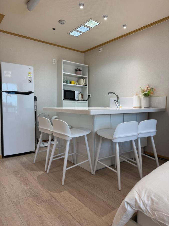 [Hongik-Univ]Cozy Studio - 4