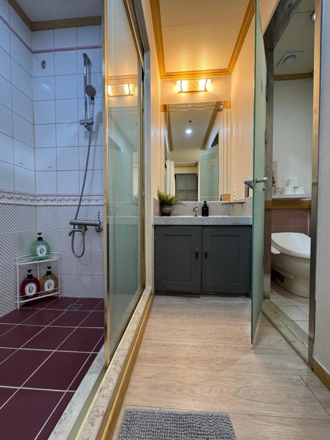 [Hongik-Univ]Cozy Studio - 3