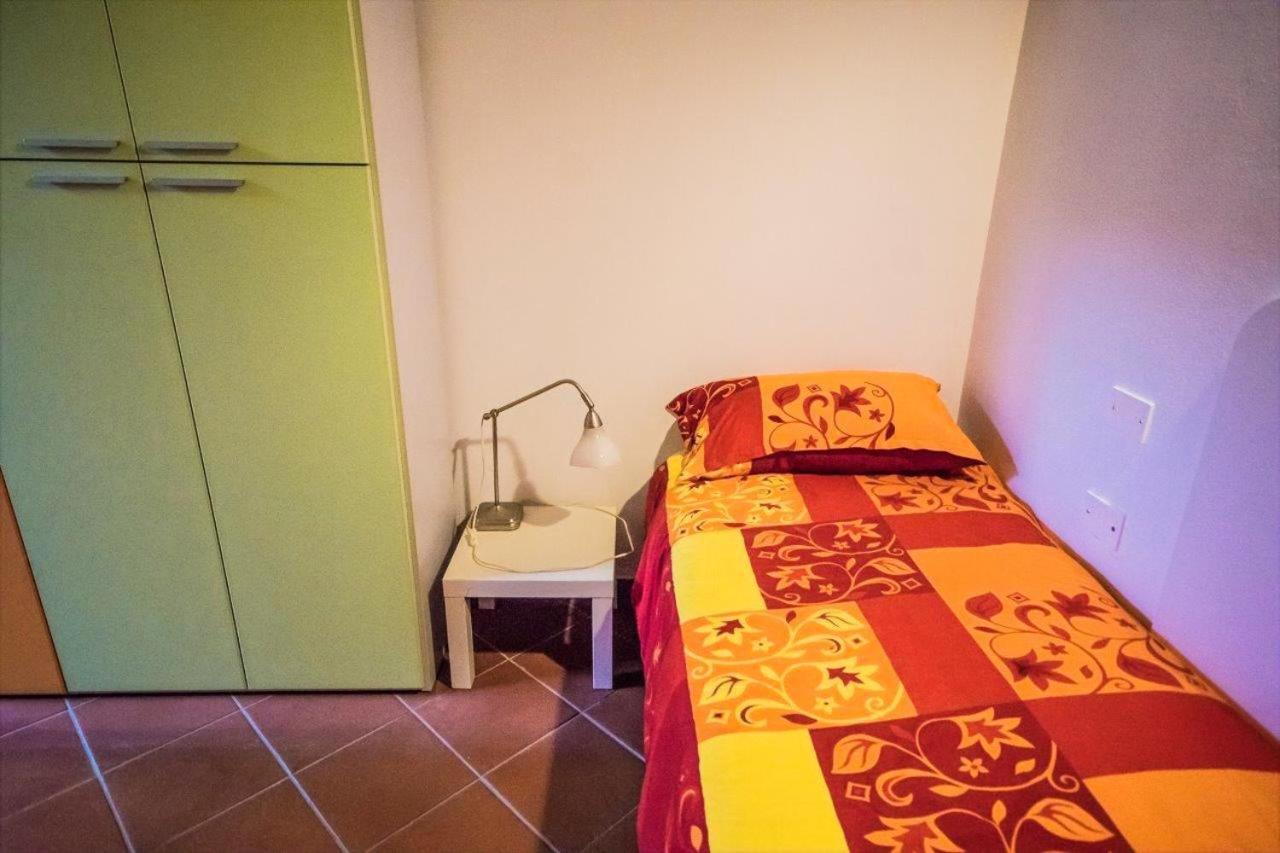 Twin Room ands Private Bath Central Florence - 2