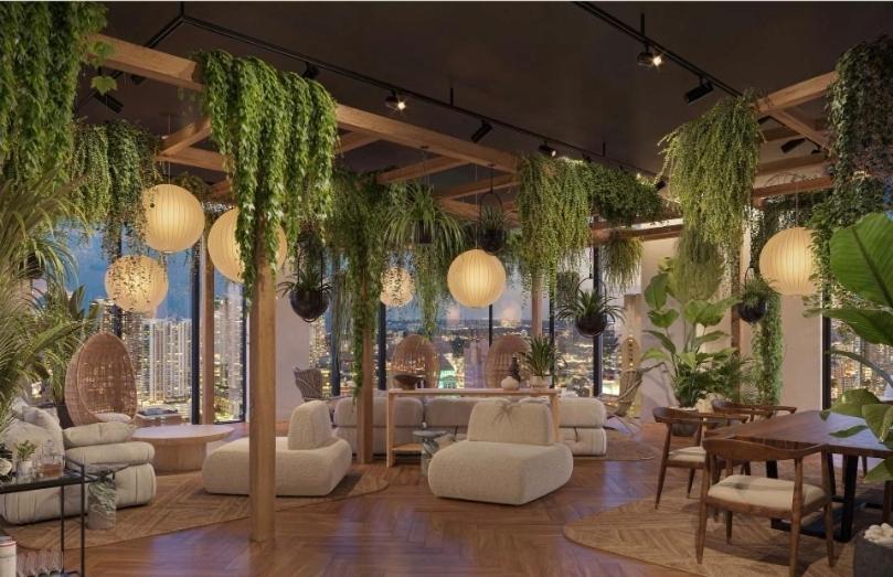 Downtown Miami Studio