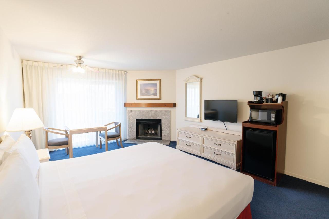 The Monarch Resort — photo 10