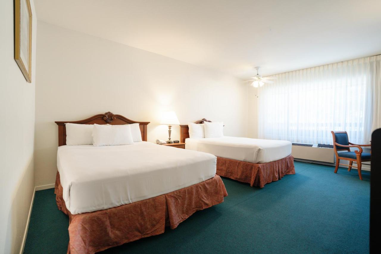 The Monarch Resort — photo 16
