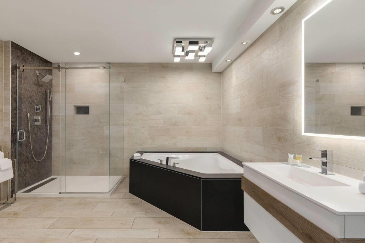 Super 8 by Wyndham Meadowlands - 3