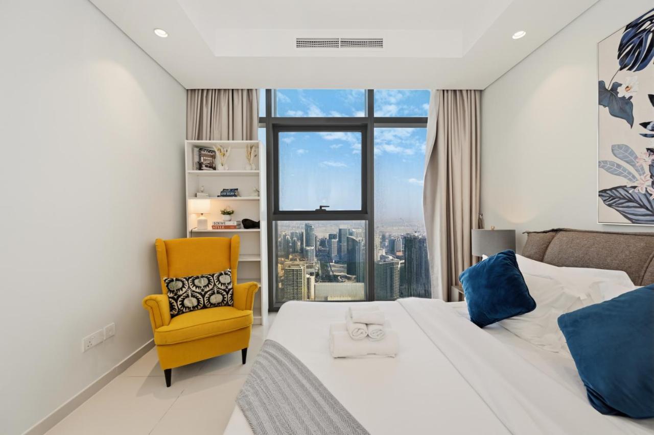 Infinity Pool, NEW Luxury 2BR, Burj View! Walk to Mall - 2