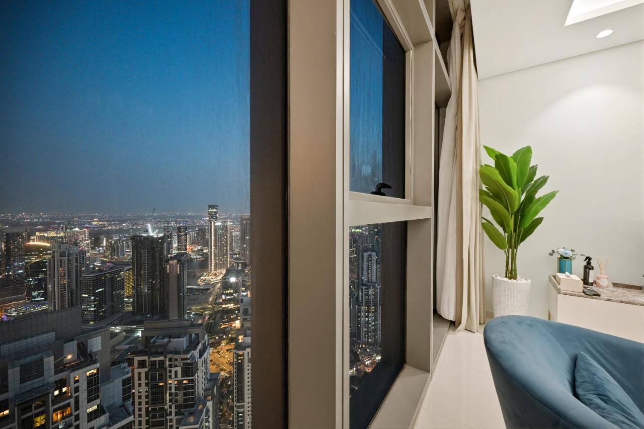 Infinity Pool, NEW Luxury 2BR, Burj View! Walk to Mall - 3