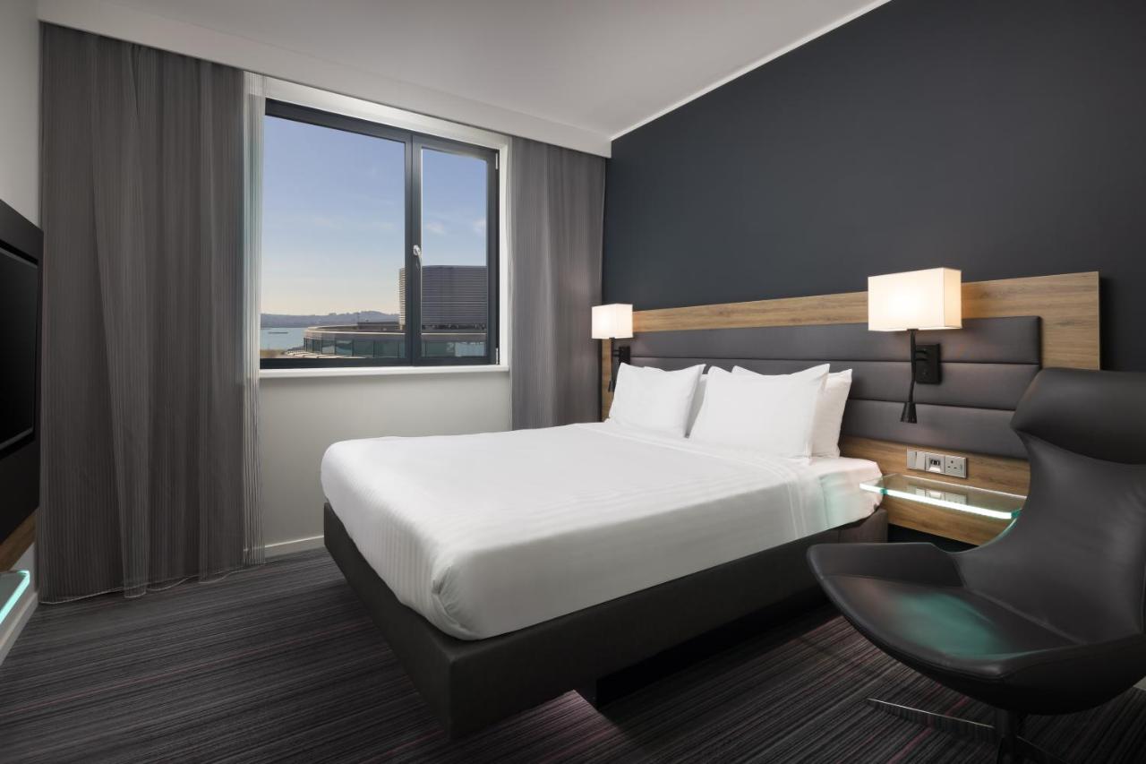Moxy Upper Deck Queen Room