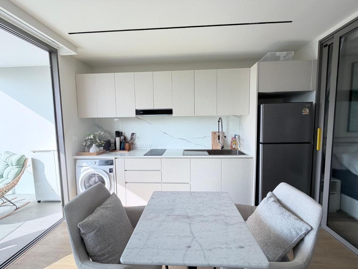 Luxury Pool View Room in Cherngtalay - 4