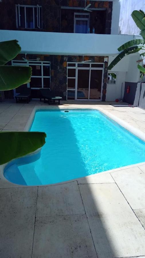 Cozy Ground-Floor At Villa Camille near the Beach - 3