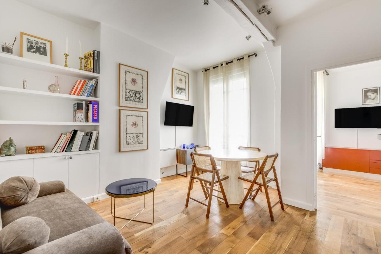 Pick A Flat's Apartment in Saint Germain - Rue de Buci