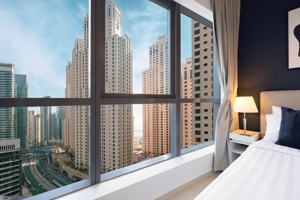 Tranquil 1BR Escape Canal View Pool & Public Jacuzzi - 2