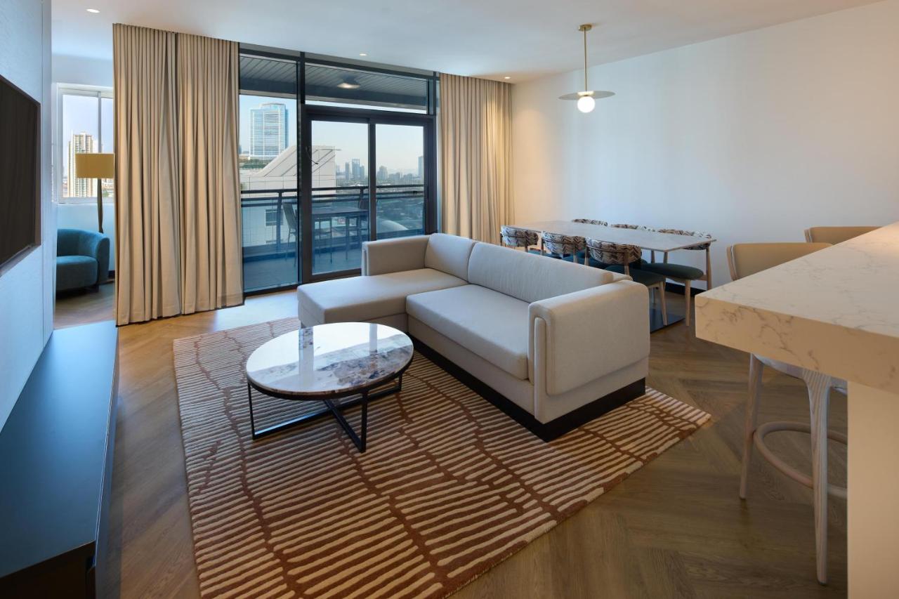 Radisson Blu Residence, Dubai Marina - 2